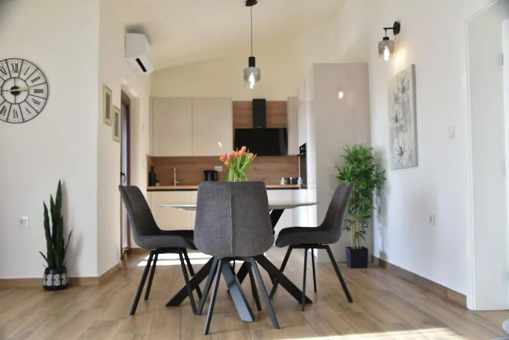 Apartment T&T Sea View Apartment, Balcony, Barbecue, Parking Zadar Croatia