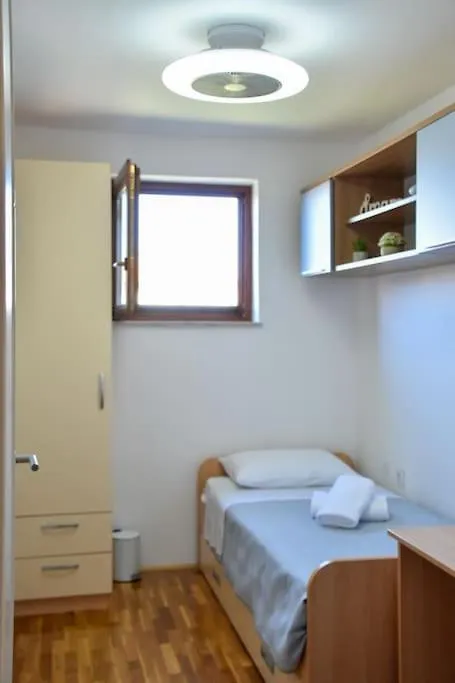 Apartment T&T Sea View Apartment, Balcony, Barbecue, Parking Zadar